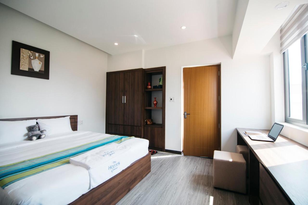 Royal Lion Hotel & Apartment Дананг Экстерьер фото