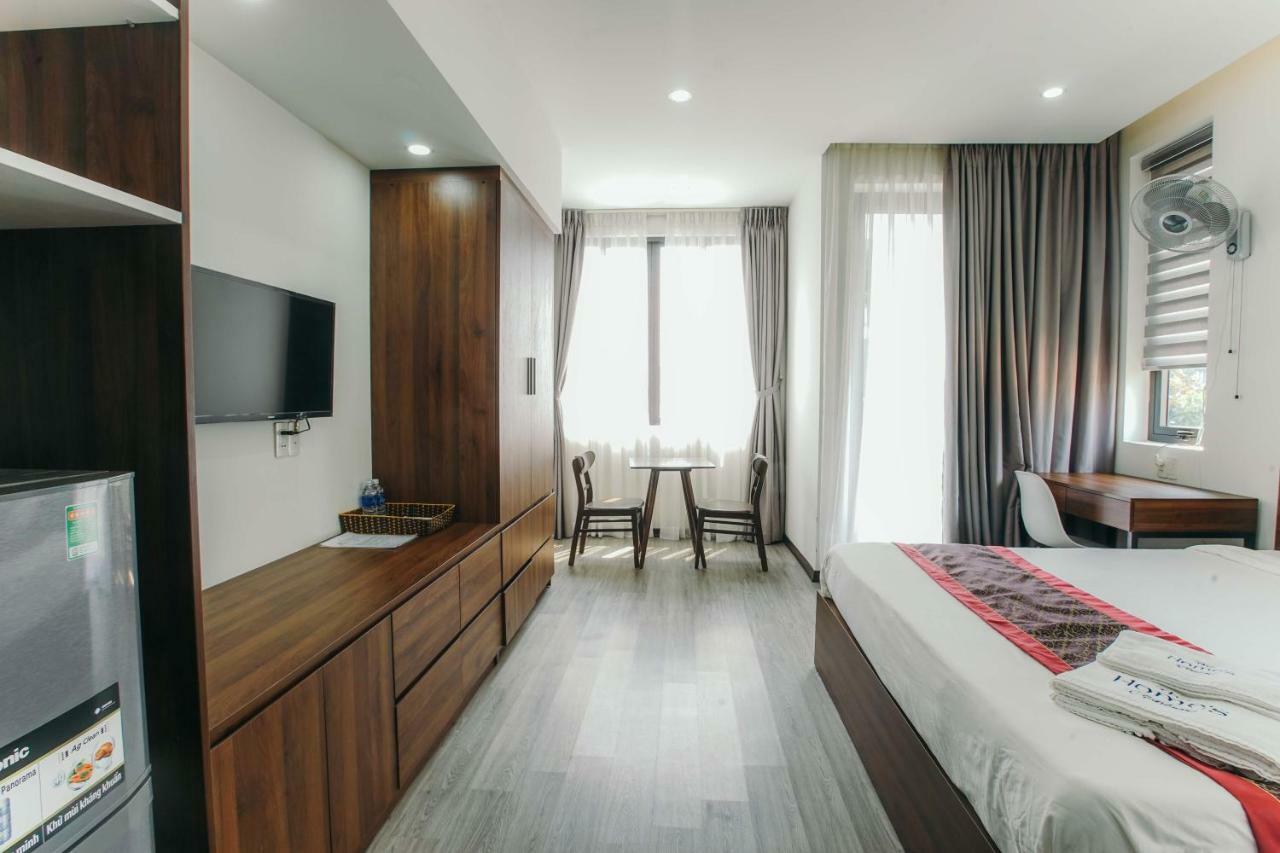 Royal Lion Hotel & Apartment Дананг Экстерьер фото
