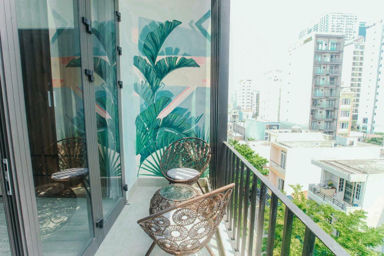 Royal Lion Hotel & Apartment Дананг Экстерьер фото