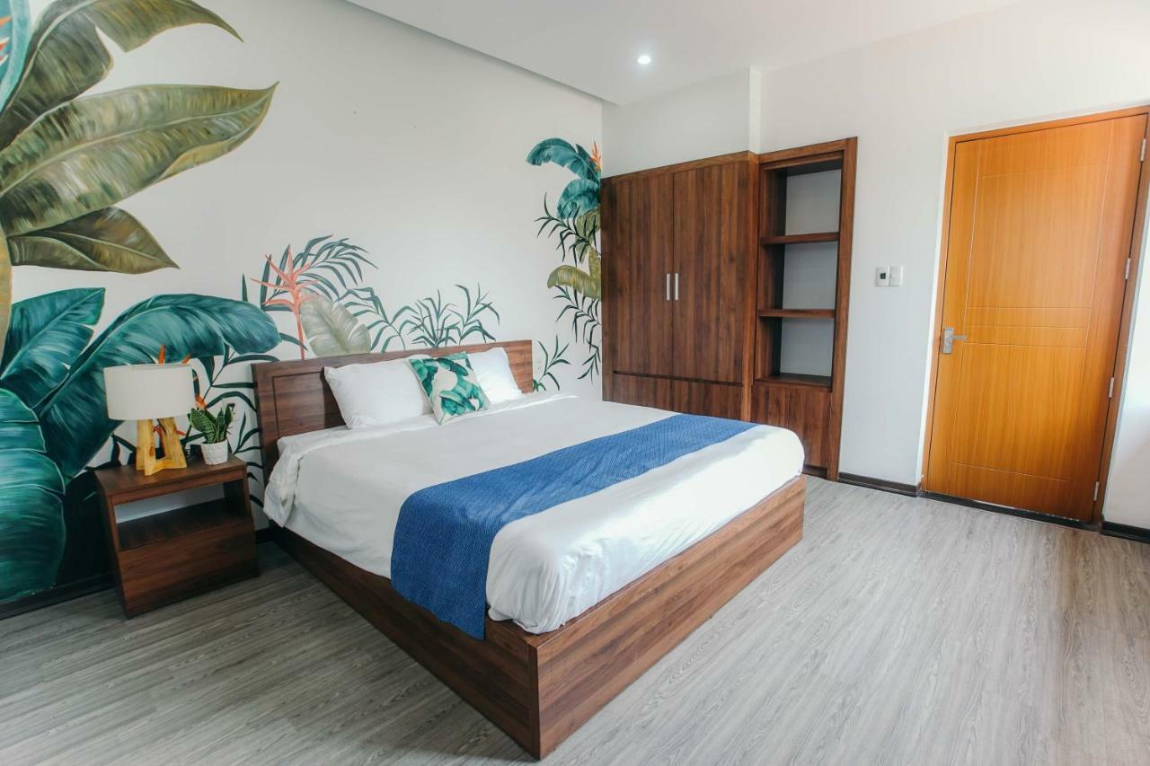 Royal Lion Hotel & Apartment Дананг Экстерьер фото