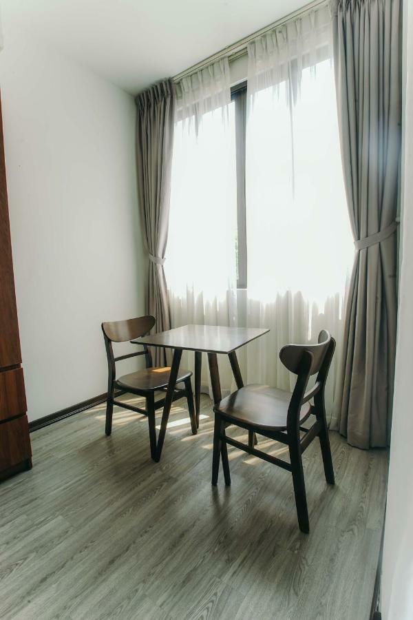 Royal Lion Hotel & Apartment Дананг Экстерьер фото